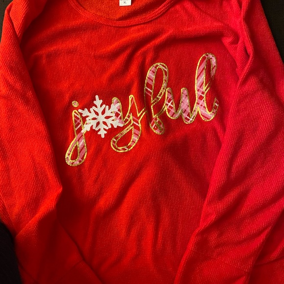 Woman - Picture 3 of 5